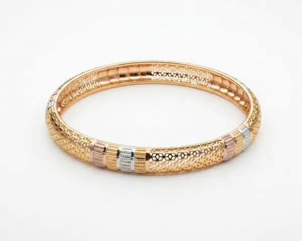 Zeina Filigree Bangle